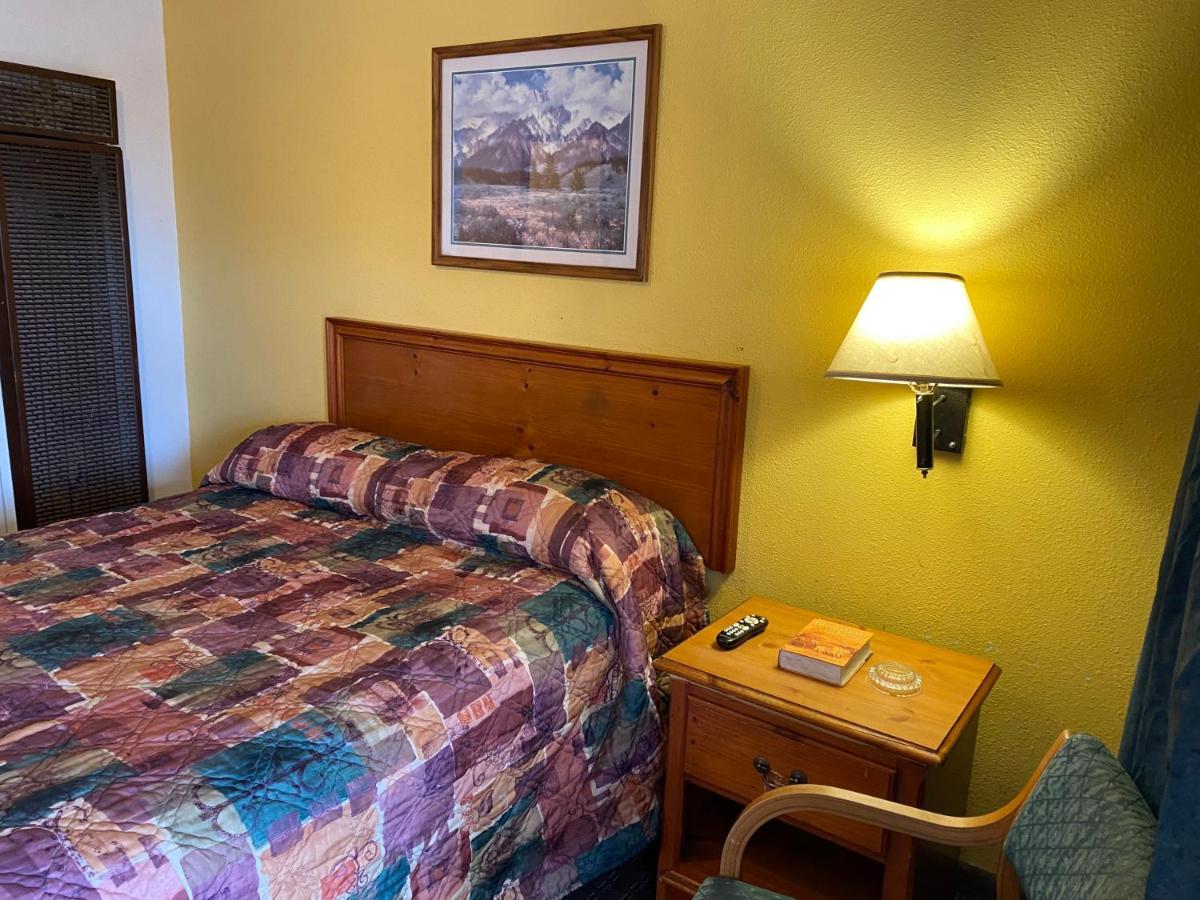 Ranger Motel
